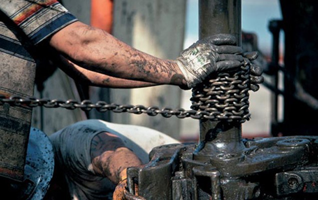 İraq neft hasilatını rekord həddə çatdırdı