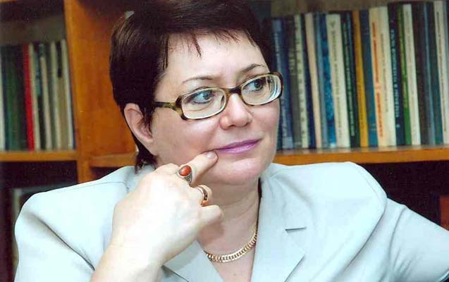 Elmira Axundova skandalı böyüyür - Prezidentə müraciət