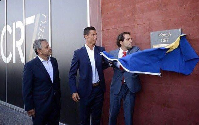 “Ronaldo otel açdı - Fotolar