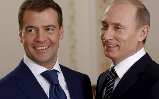 Medvedev üçün özəl gün - Putindən təbrik