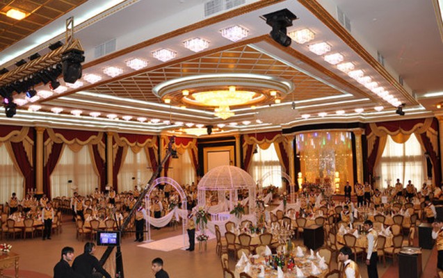 ““Adam var, pul yığmaq üçün 3 dəfə sünnət toyu edir...”