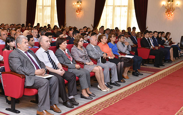 BANM-də “Neftçilər günü” münasibətilə görüş keçirildi