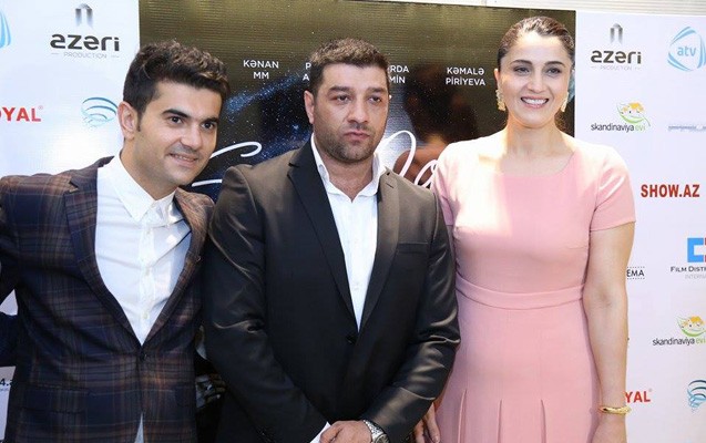 Məşhurlar film təqdimatında - Fotolar