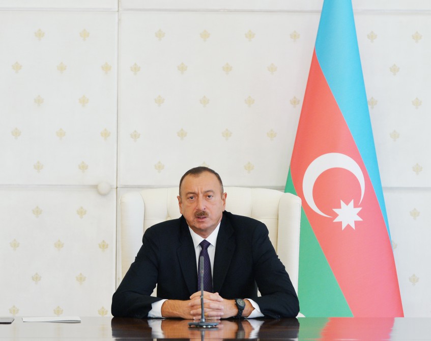 İlham Əliyev toplantı keçirdi