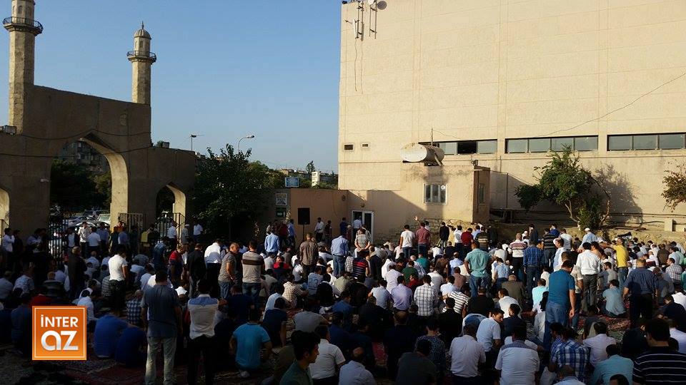 Bakıda bayram namazı  -  Foto