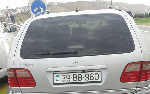 Onları da şəhərə buraxmadılar  -  Foto