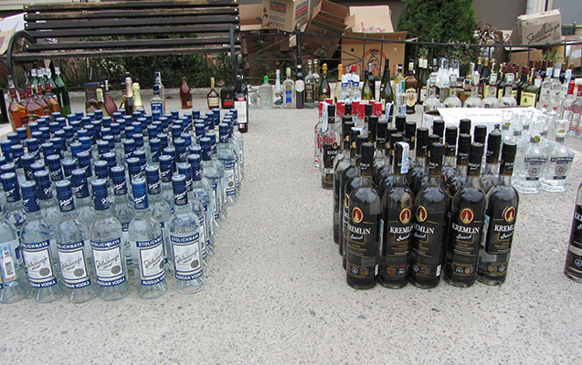 Gömrük Komitəsi saxta araqları müsadirə etdi Gömrük Komitəsi saxta araqları müsadirə etdi