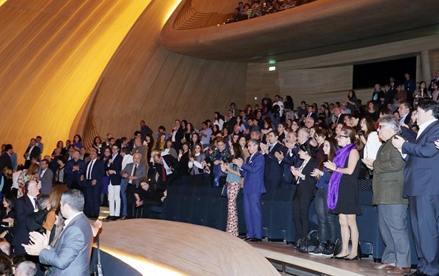 Leyla Əliyeva film təqdimatında - Fotolar