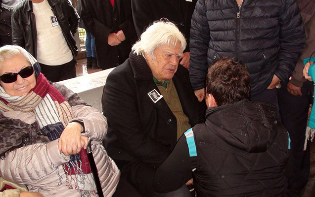 Aktyorun dəfn mərasimindən - Fotolar