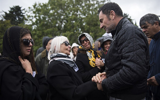 Aktyorun dəfn mərasimindən - Fotolar