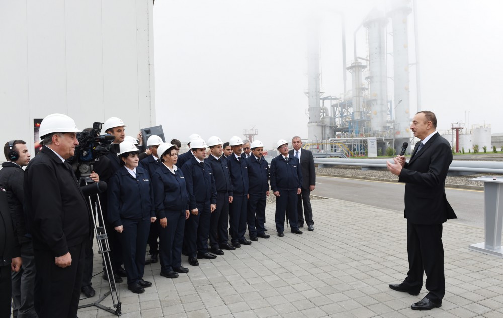 “Son vaxtlar verilmiş sərəncamlar bu məqsədi güdür ki...” - Prezident “Son vaxtlar verilmiş sərəncamlar bu məqsədi güdür ki...” - Prezident