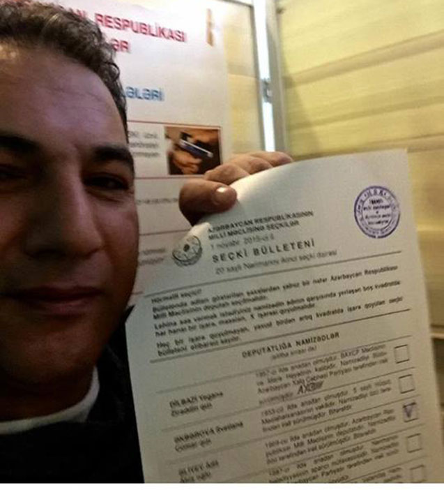 Əməkdar artist səs verdi