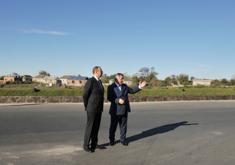 Prezident magistraldakı işlərlə maraqlandı - Foto