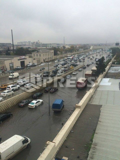 Yağış Bakını bu g&uuml;nə qoydu -  Foto+Video