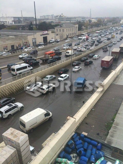 Yağış Bakını bu g&uuml;nə qoydu -  Foto+Video