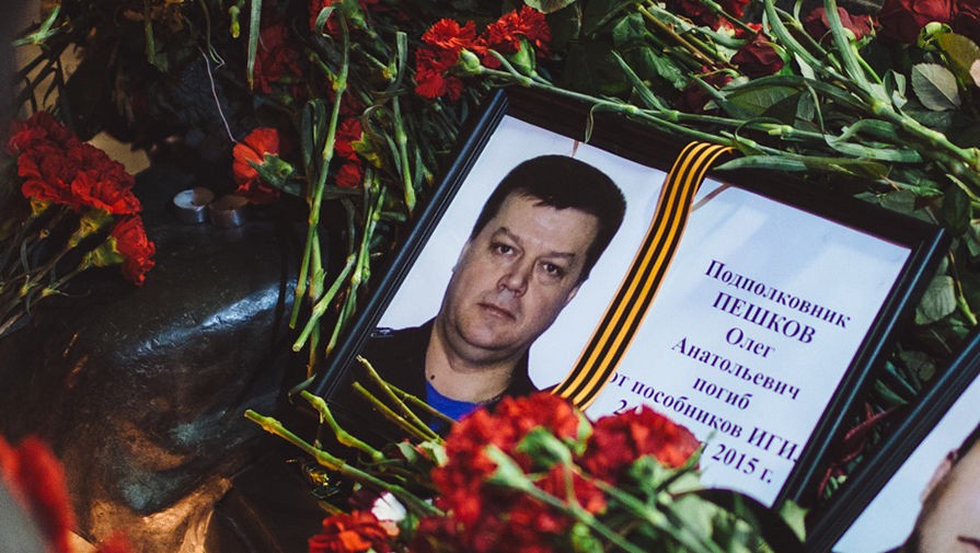 T&uuml;rkiyə &ouml;lən pilotun cəsədini Rusiyaya təhvil verdi... - Fotolar