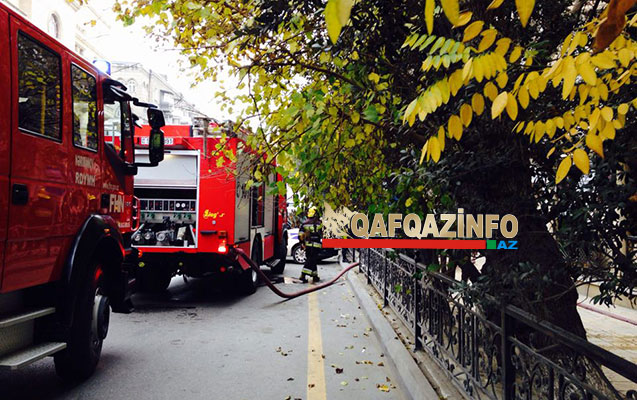 Nərimanov Məhkəməsi boşaldıldı -  Yanğın var+Fotolar