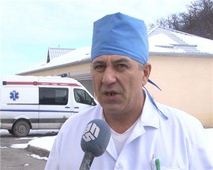 Maskalılar 24 yaşlı gənci yatmış yerdə bı&ccedil;aqladılar