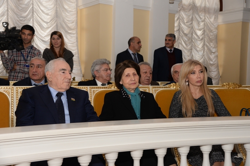 İcra Hakimiyyəti anım tədbiri keçirdi
