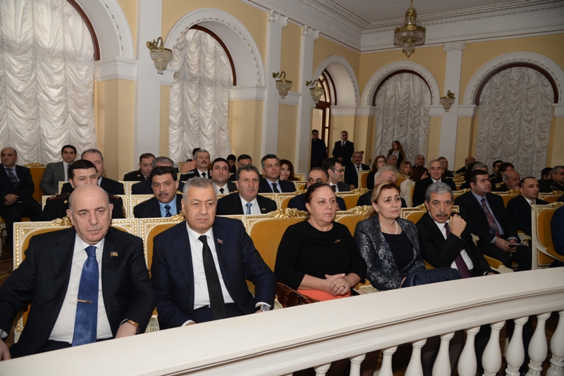 İcra Hakimiyyəti anım tədbiri keçirdi