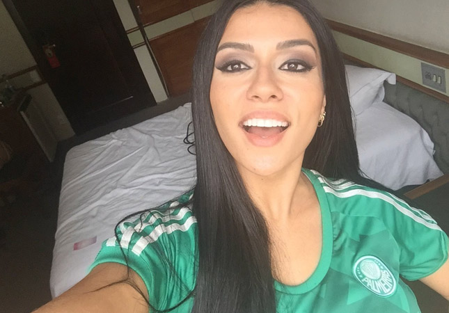 Verdiyi s&ouml;z&uuml; tutub soyundu... - Fotolar