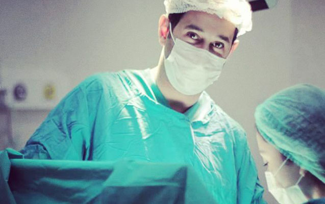  Varikoselin mikrocərrahi m&uuml;alicəsi - Video