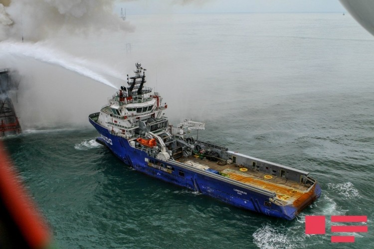 "Günəşli"dəki yanğın hələ sönməyib -  Fotolar