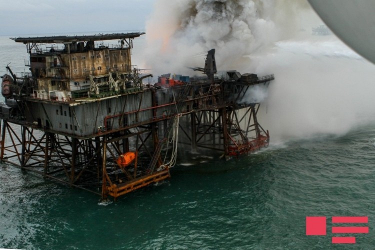 "Günəşli"dəki yanğın hələ sönməyib -  Fotolar