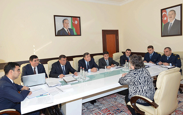 Nazir vətəndaşları qəbul edib