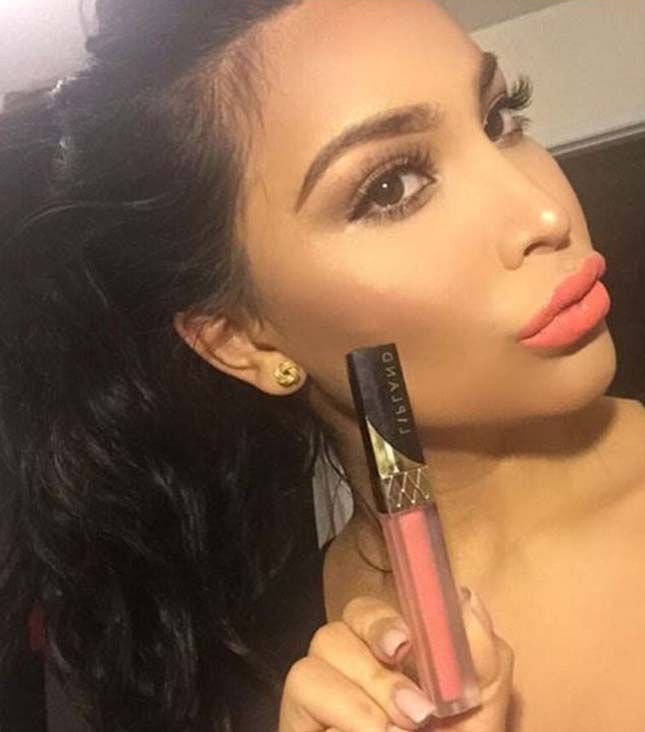 D&uuml;nya Kardaşyana bənzəyən azərbaycanlıdan danışır - Fotolar