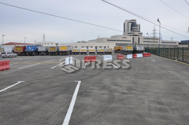 Rayon maşınlarına qadağa bitdimi? - Bunun üçün ayrılan marşrut bağlanıb Rayon maşınlarına qadağa bitdimi? - Bunun üçün ayrılan marşrut bağlanıb