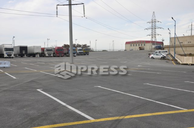 Rayon maşınlarına qadağa bitdimi? - Bunun üçün ayrılan marşrut bağlanıb Rayon maşınlarına qadağa bitdimi? - Bunun üçün ayrılan marşrut bağlanıb