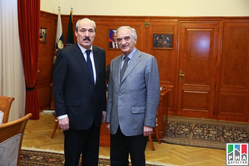 Prezident Polad Bülbüloğlunu aeroportda qarşıladı -  Foto