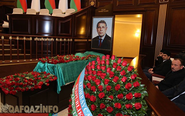 Ramiz Mehdiyevlə Mədət Quliyev vida mərasimində  -  Fotolar+yenilənir