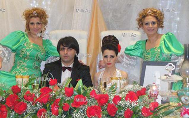 Azərbaycanlı müğənninin qardaşı “qız” oldu