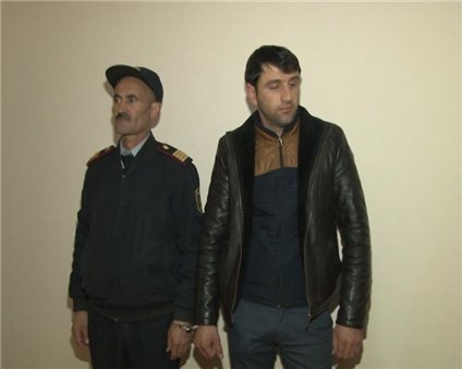 Yedi-i&ccedil;di, hesabı &ouml;dəmədi - Kafe sahibi tərəfindən &ouml;ld&uuml;r&uuml;ld&uuml;