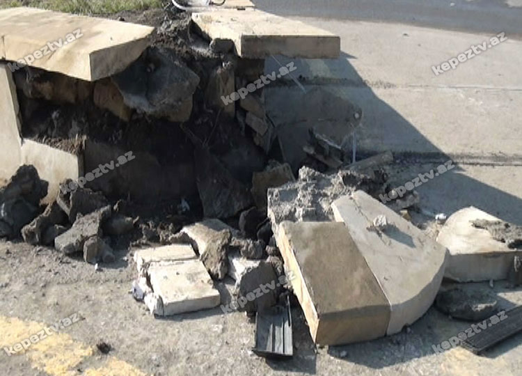 Qazaxda ağır qəza - 2 &ouml;l&uuml;, 3 yaralı+Foto