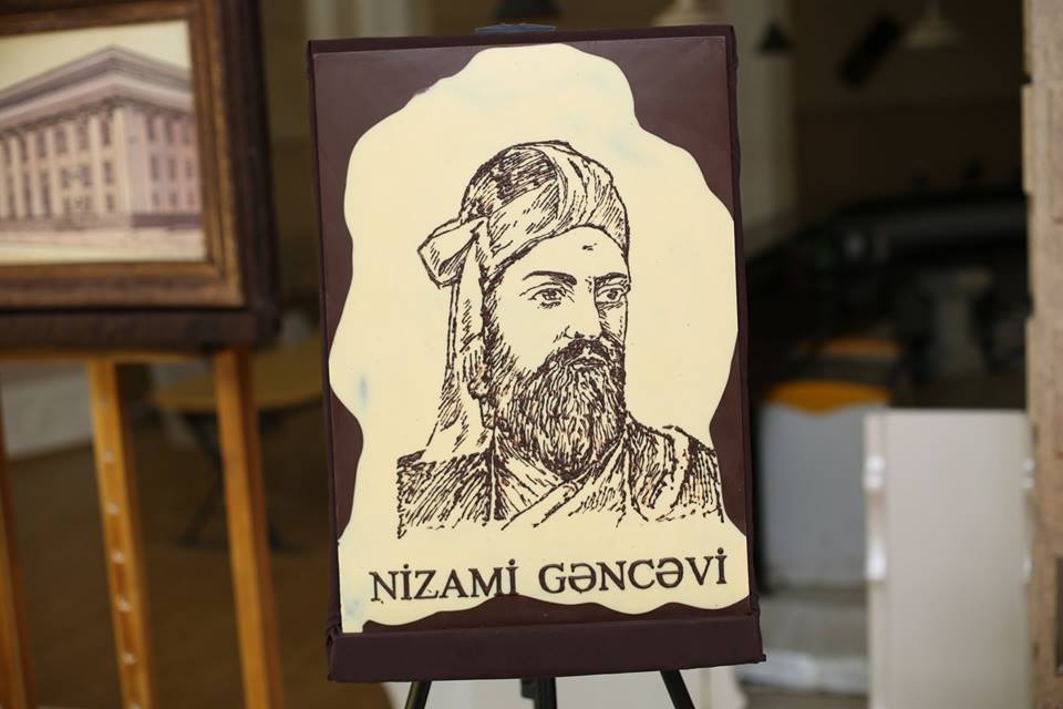 İcra baş&ccedil;ısı şokolad sərgisində - Foto