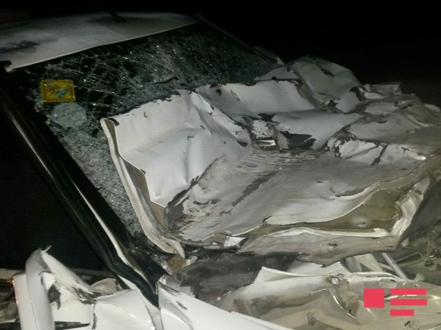 &ldquo;Lada&rdquo; &ldquo;Kamaz&rdquo;la toqquşdu - 3 yaralı+Fotolar