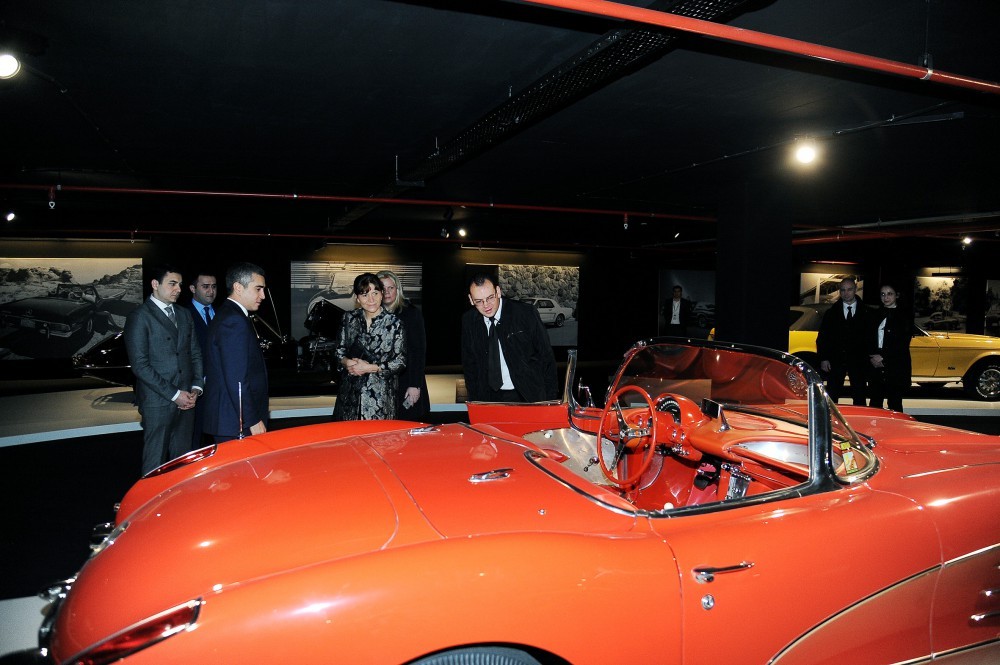 Baş nazirin xanımı Heydər Əliyev Mərkəzində - Fotolar