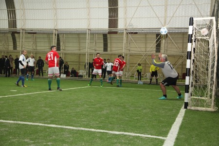 Nazirlərimiz futbol oynadı -  Macarlarla + Fotolar
