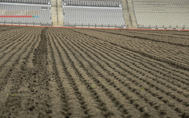 &ldquo;Respublika stadionu &uuml;&ccedil;&uuml;n 12 min ton torpaq gətirilib&rdquo; - Fotolar