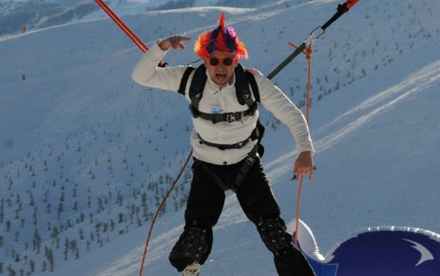 6 təkərli “Hummer” Bakı-Quba yolunda belə yandı -  Videolar