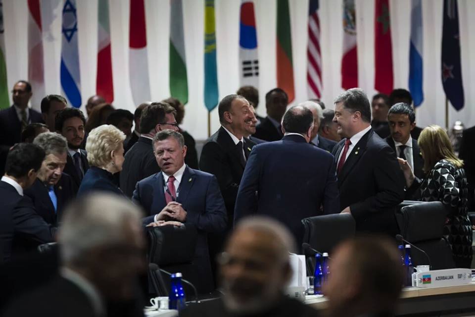 Əliyevin də iştirak etdiyi Nüvə Sammitindən -  Maraqli kadrlar