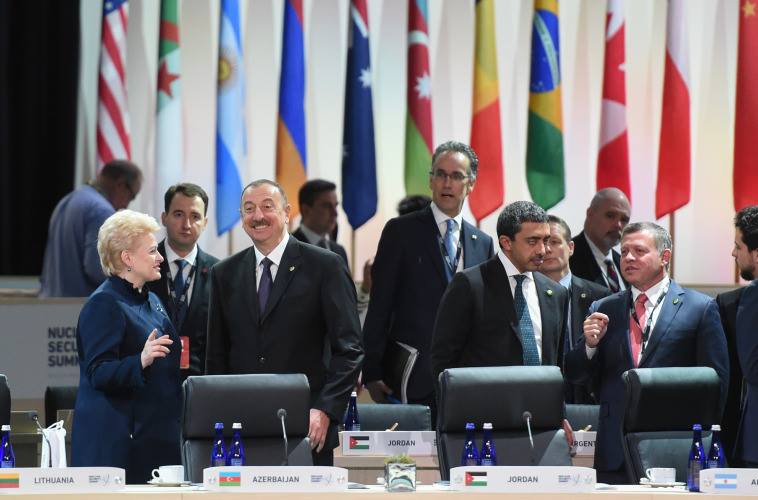 Əliyevin də iştirak etdiyi Nüvə Sammitindən -  Maraqli kadrlar