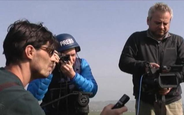Xarici jurnalistlər cəbhədə - Fotolar