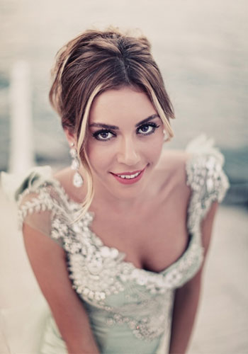 Toyunda sa&ccedil; ustasına 10 min dollar verəcək