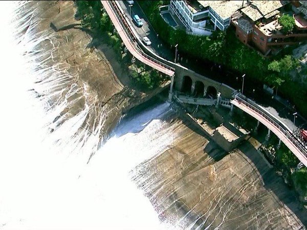 Olimpiya oyunlarından &ouml;ncə Rioda faciə - 2 nəfər &ouml;ld&uuml;