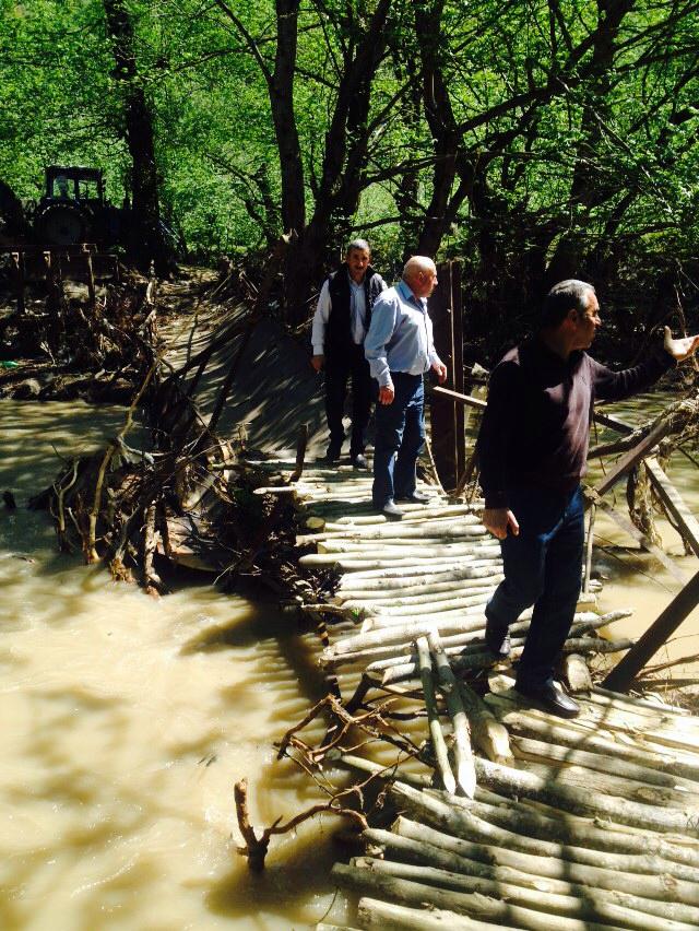 Kəndin rayonla əlaqəsi kəsilib -  Lerikdə selin nəticəsi+Fotolar
