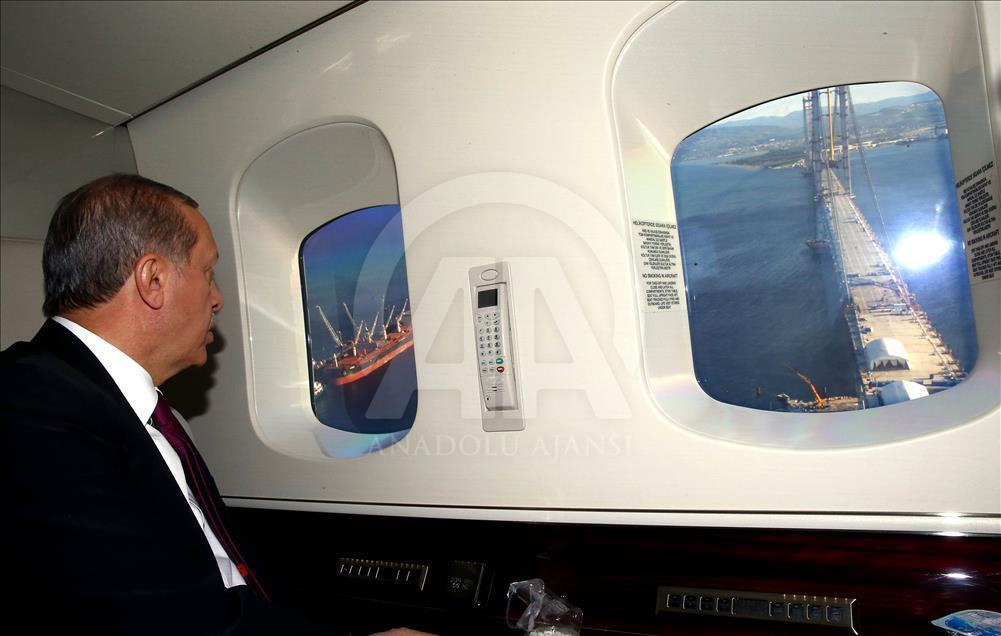 Ərdoğan s&uuml;kan arxasında  -  Fotolar